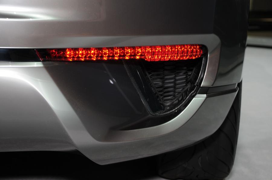  Subaru Hybrid Tourer Concept 2009 года  (фото 17 из 86)